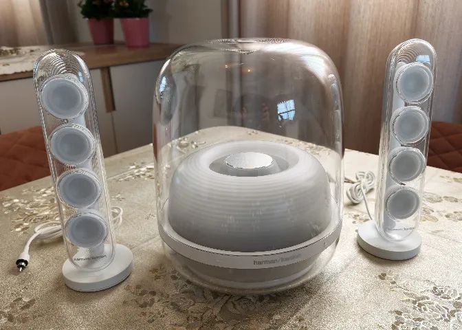 Caixa de Som Harman Kardon Soundsticks 4 Bluetooth 140W RMS