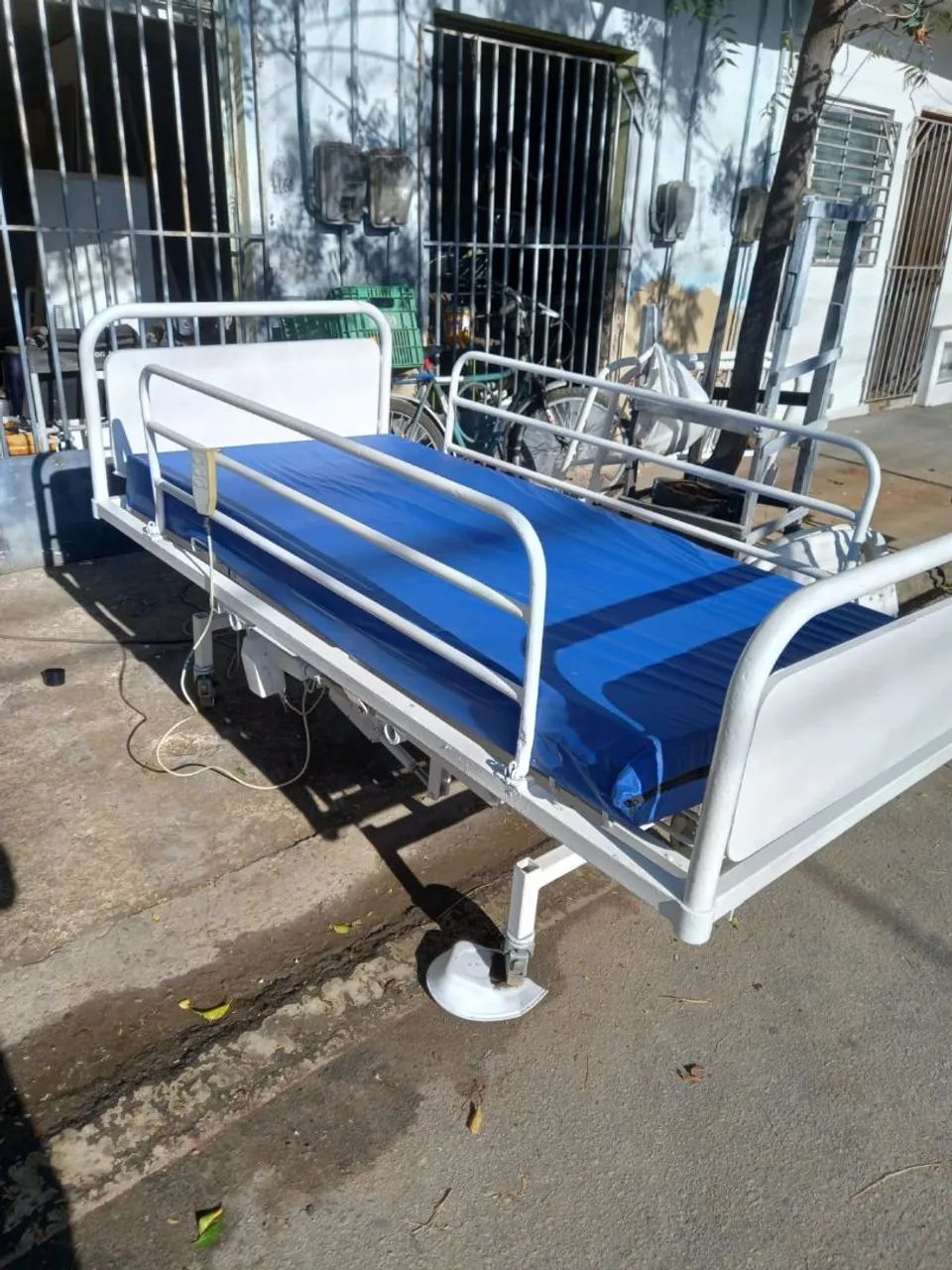 Cama hospitalar elétrica- aluguel e venda - Foto 2