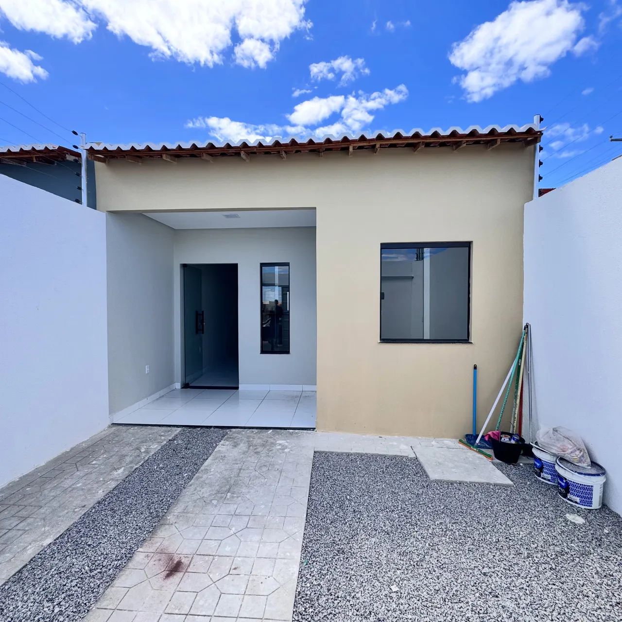 Casa no anil pronta pra morar 