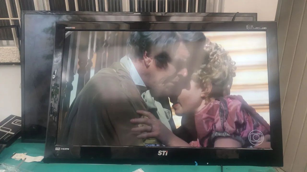 Tv STI 40 POLEGADAS  - Foto 2