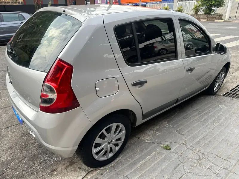 Renault Sandero Expression Flex 1.6 16V 5P 2011 - Foto 2