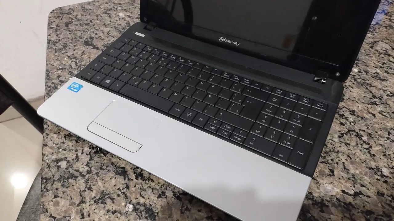 Notebook Acer 1.8 ghz com Ssd 120 gb com 8gb ( bom estado ) - Foto 3