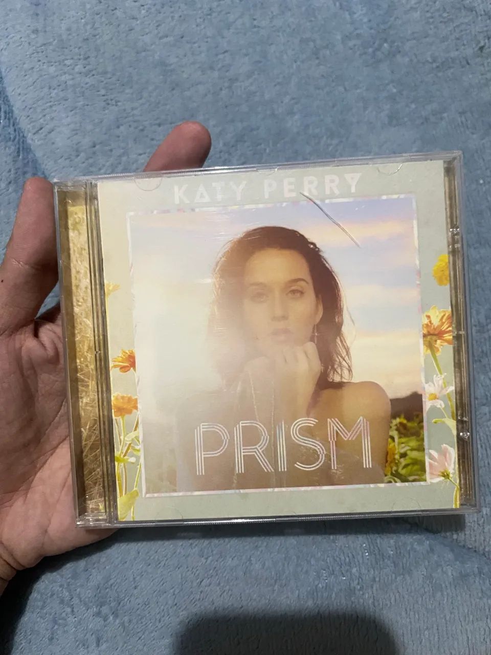 Cd Prism - Katy Perry415079964943339520