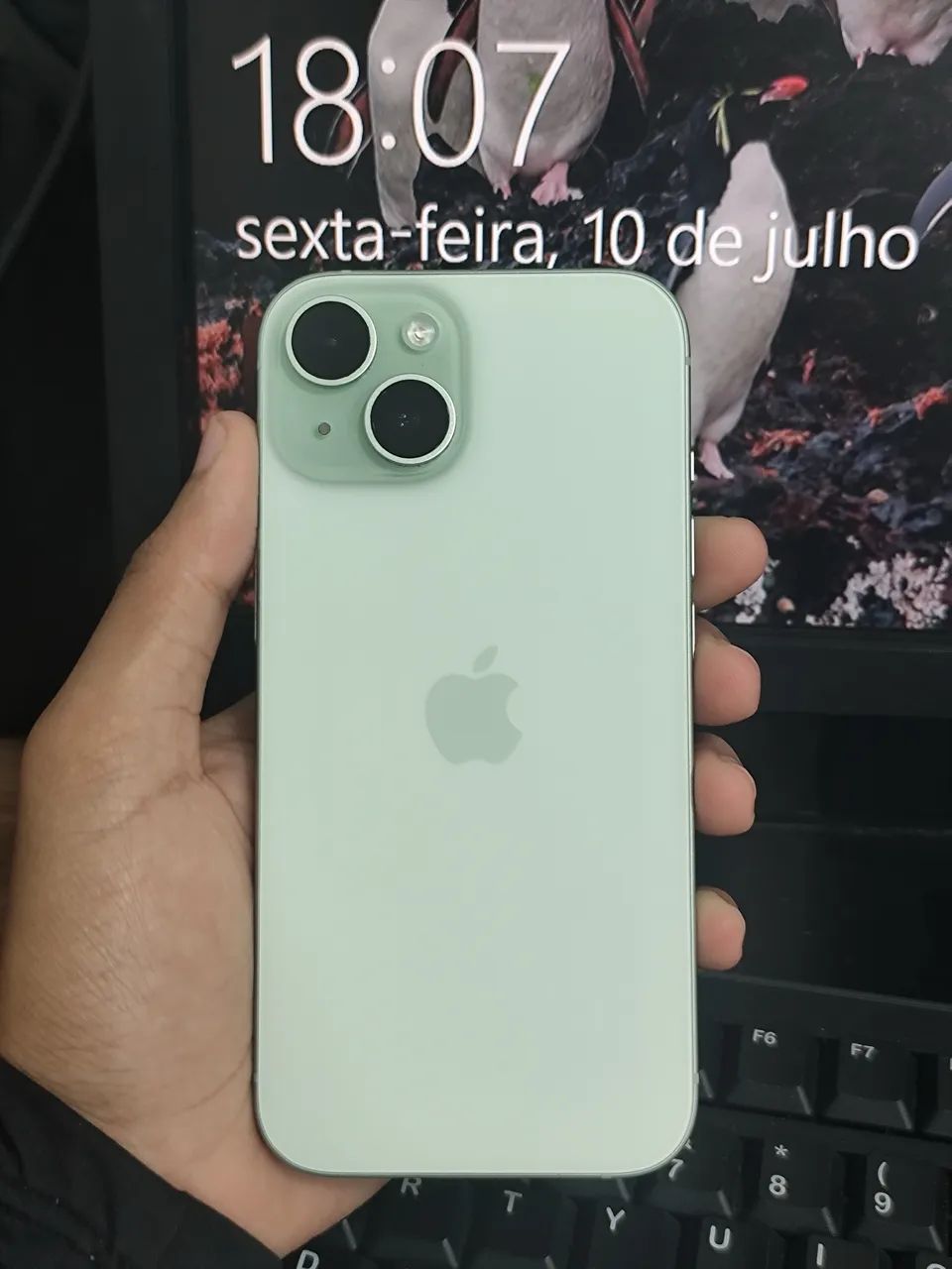 iPhone 15 256GB Verde Claro