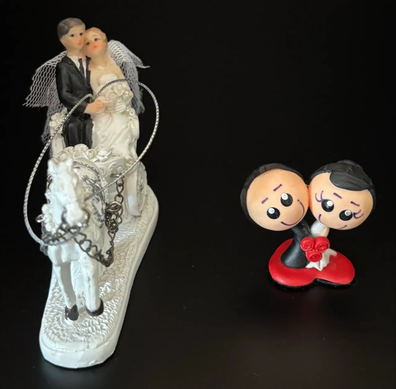 Decoração/topo de bolo/ Mini casal  - Foto 2