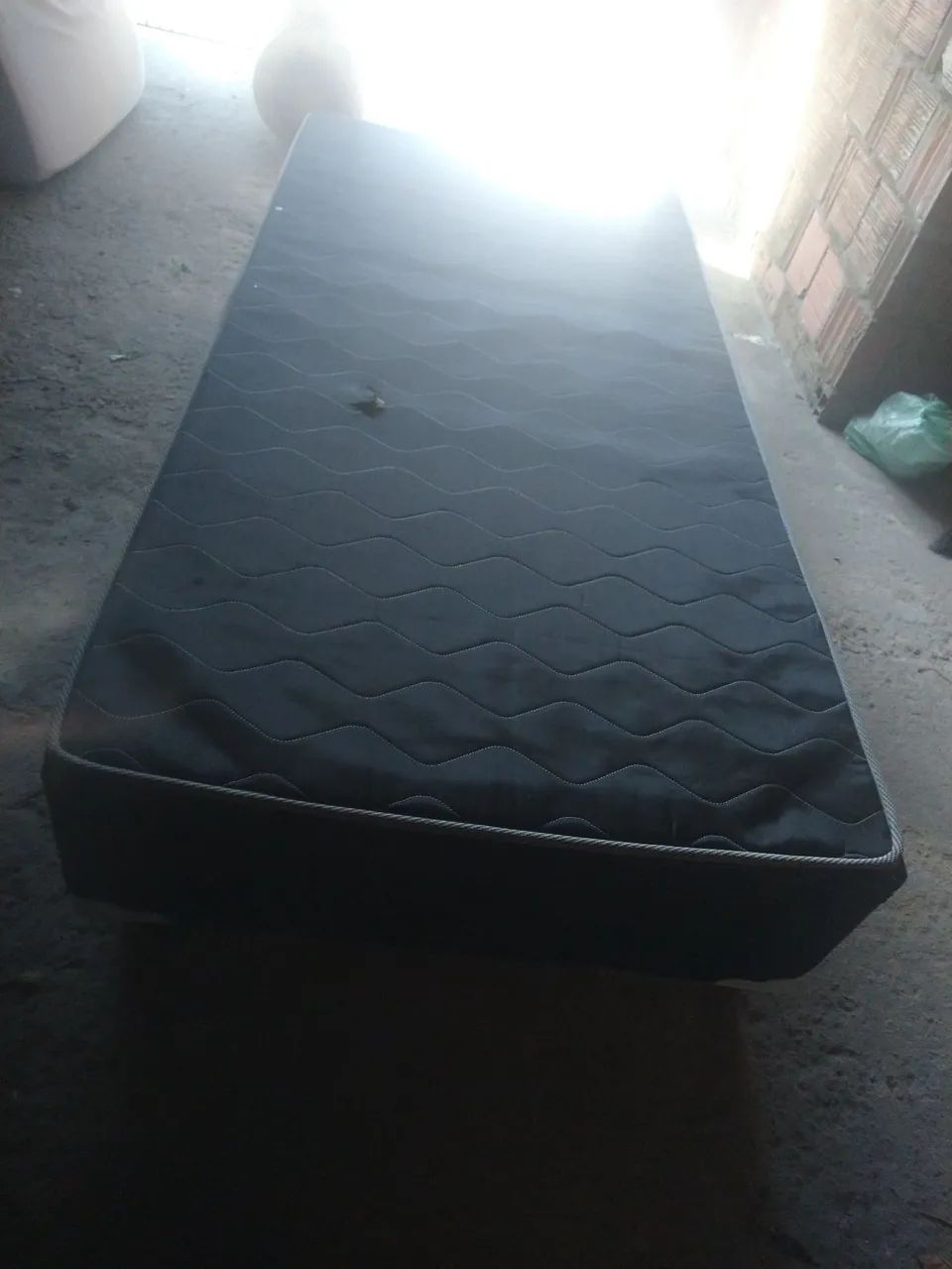 Vendo cama box solteiro+colchão  - Foto 3