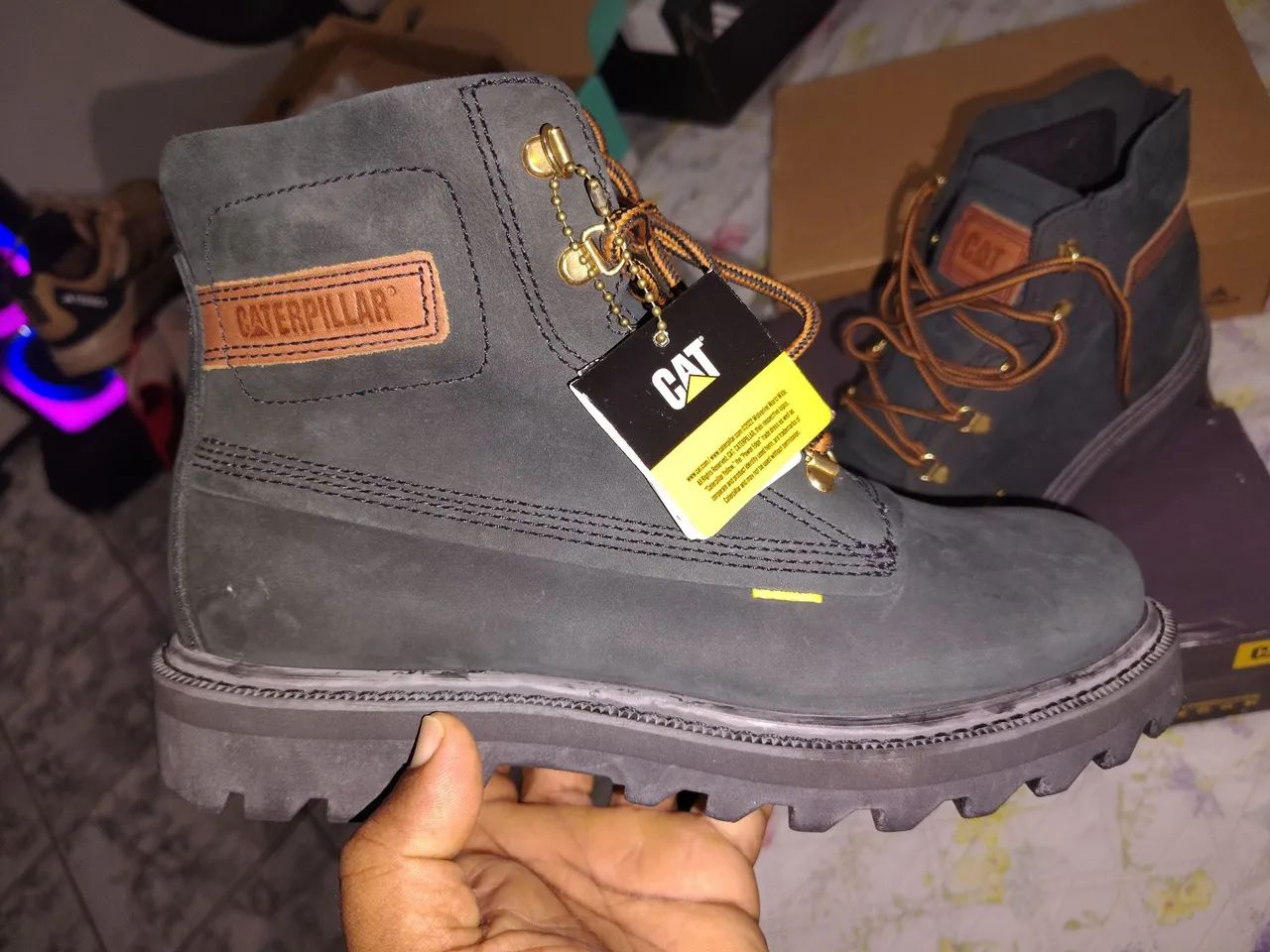 Bota Caterpillar n40  - Foto 4