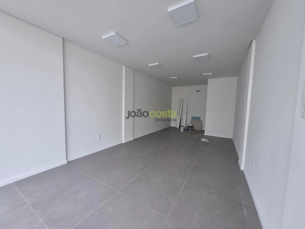 Loja para Locação em Aririú, Palhoça | 35m² e 1 Banheiro - Foto 5