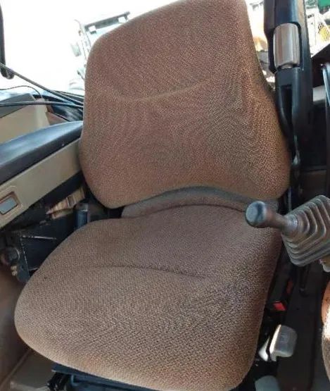 Trator Case  205 4x4 2016 - Foto 6