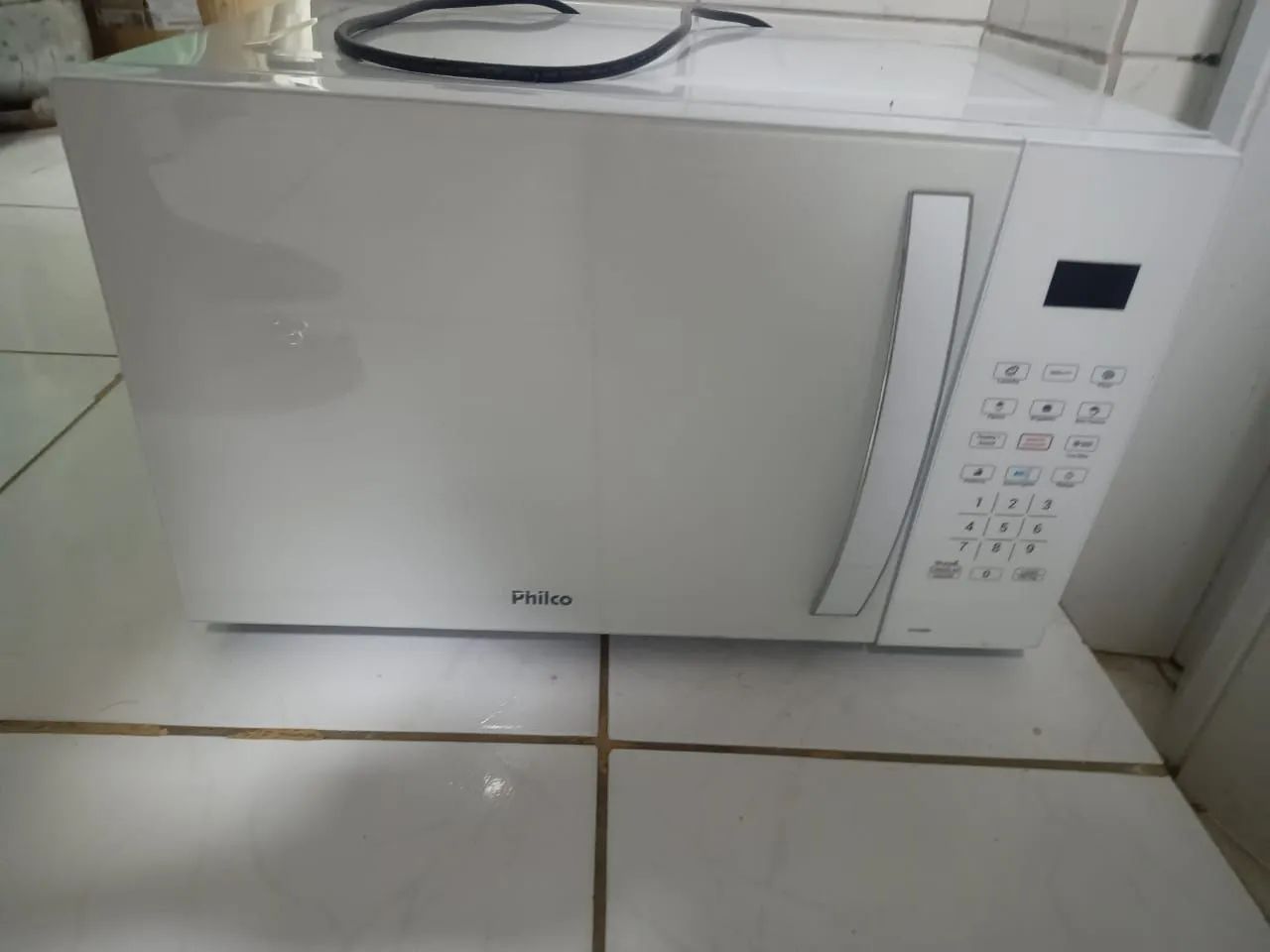 Microondas semi novo