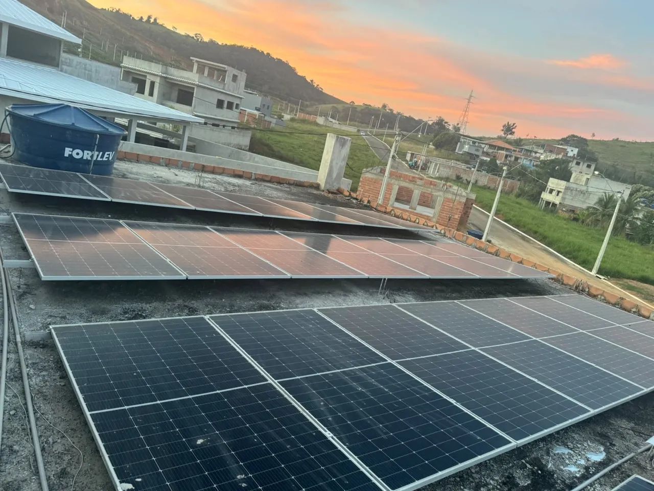 LUZ SOLAR USADA
