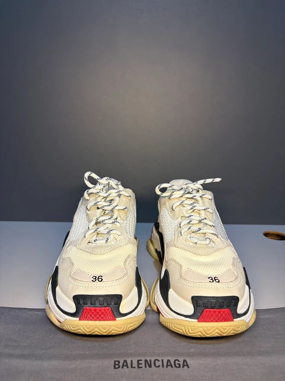 Tênis balenciaga - Triple S - Foto 3