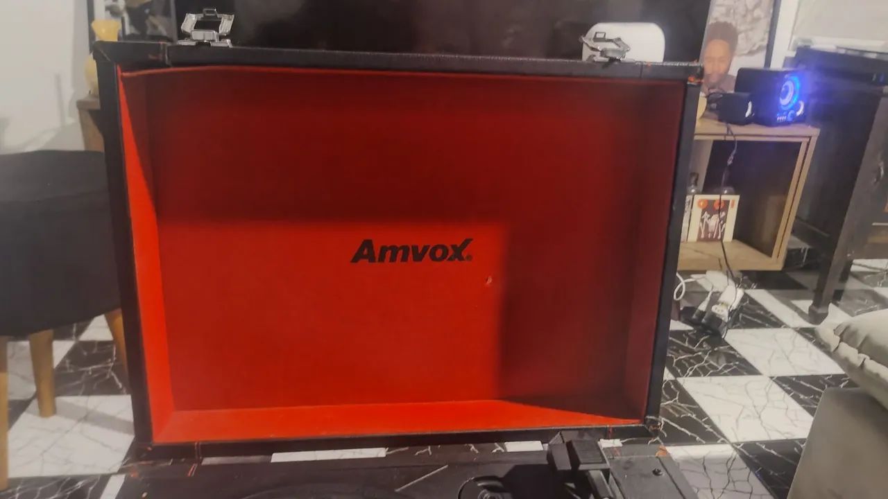 Vitrola toca discos amvox ótimo estado  - Foto 4