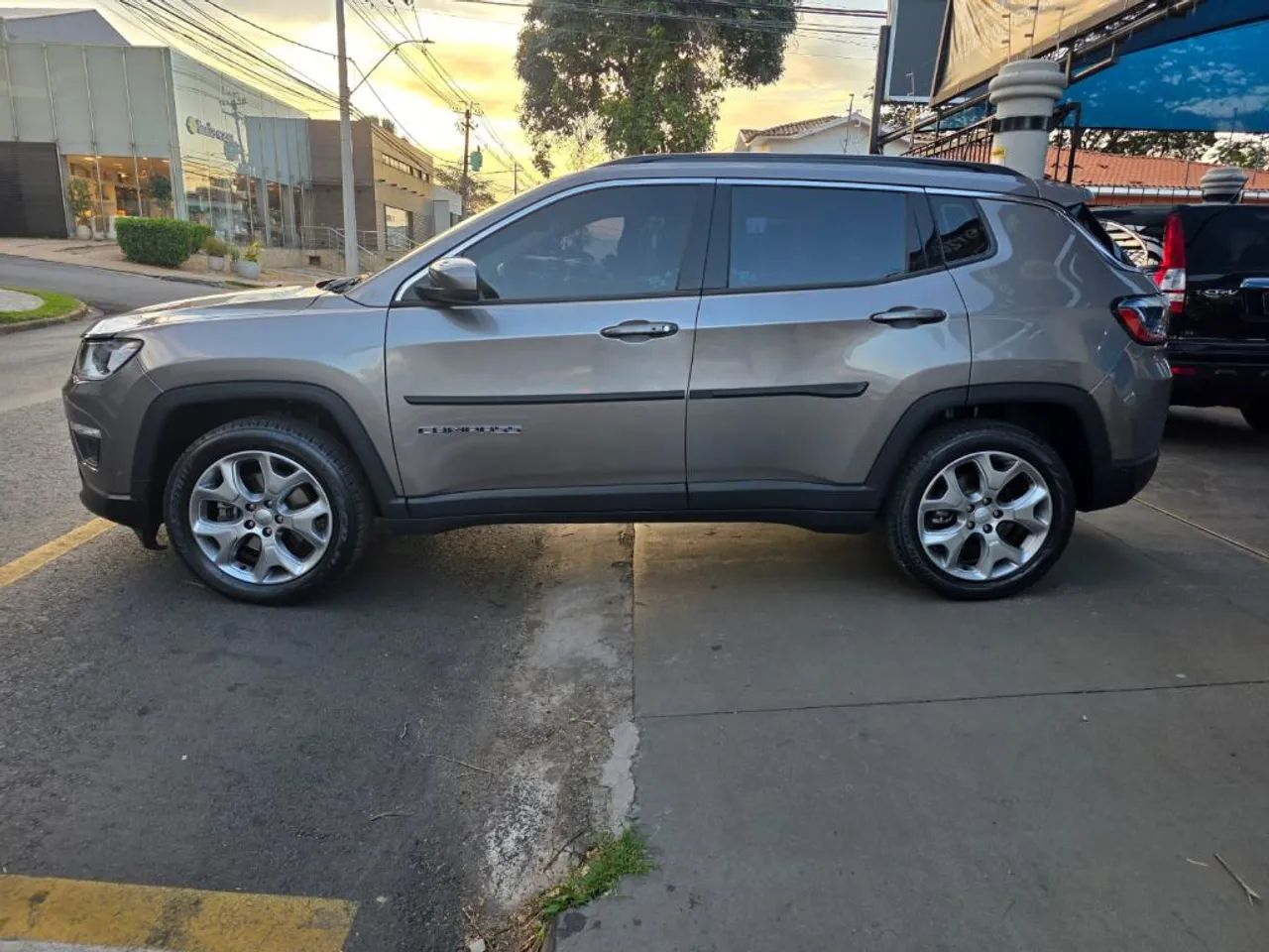 Jeep Compass Longitude 2.0 4X2 Flex 16V Aut. 2021 - Foto 4