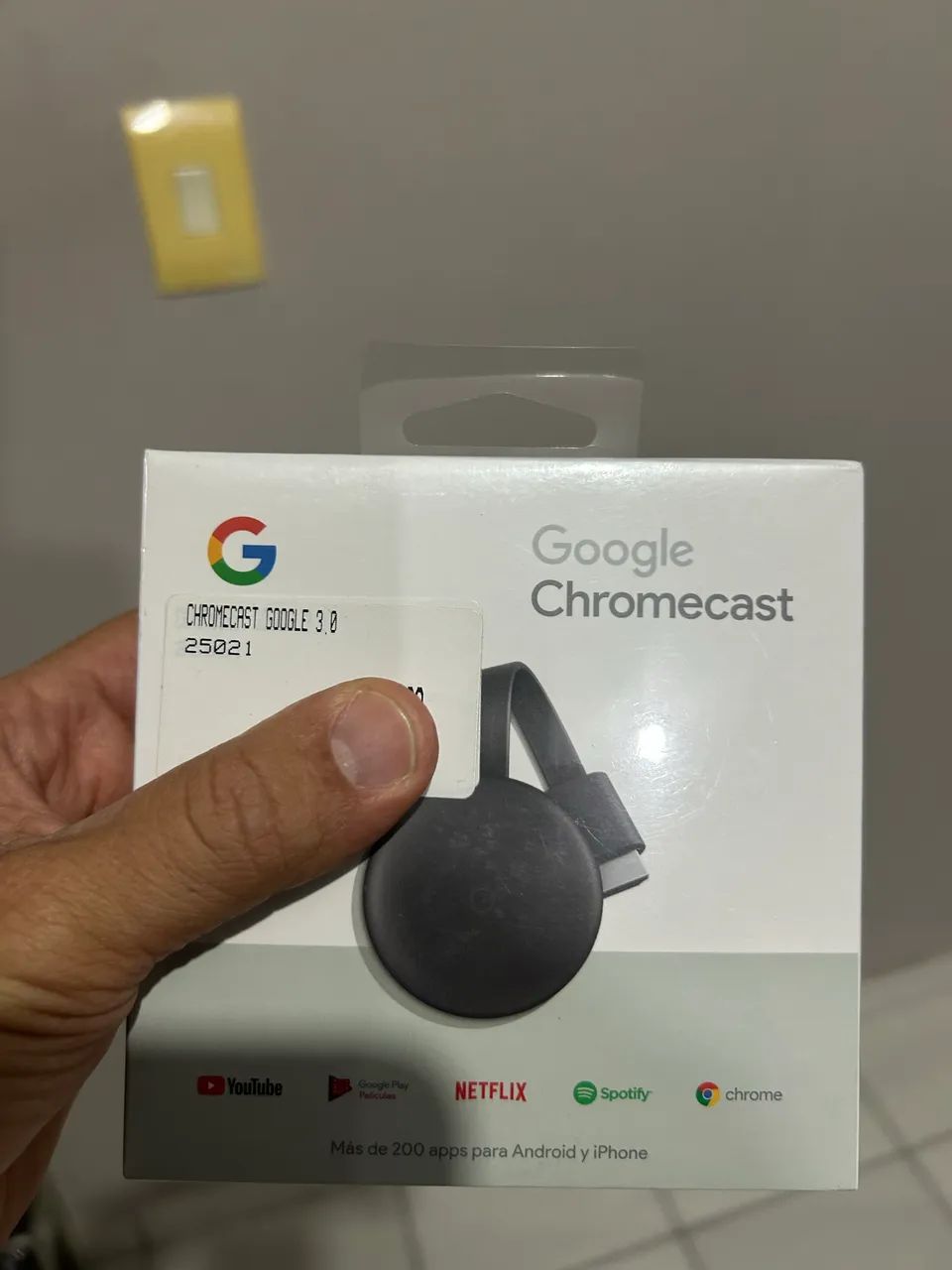 Chromecast 3 geração novo na caixa  - Foto 2