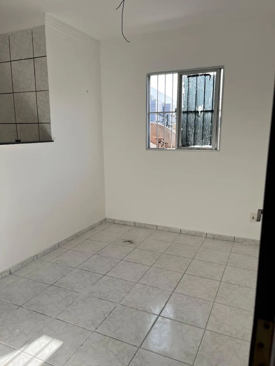 Alugo Kitnet perto do Midway