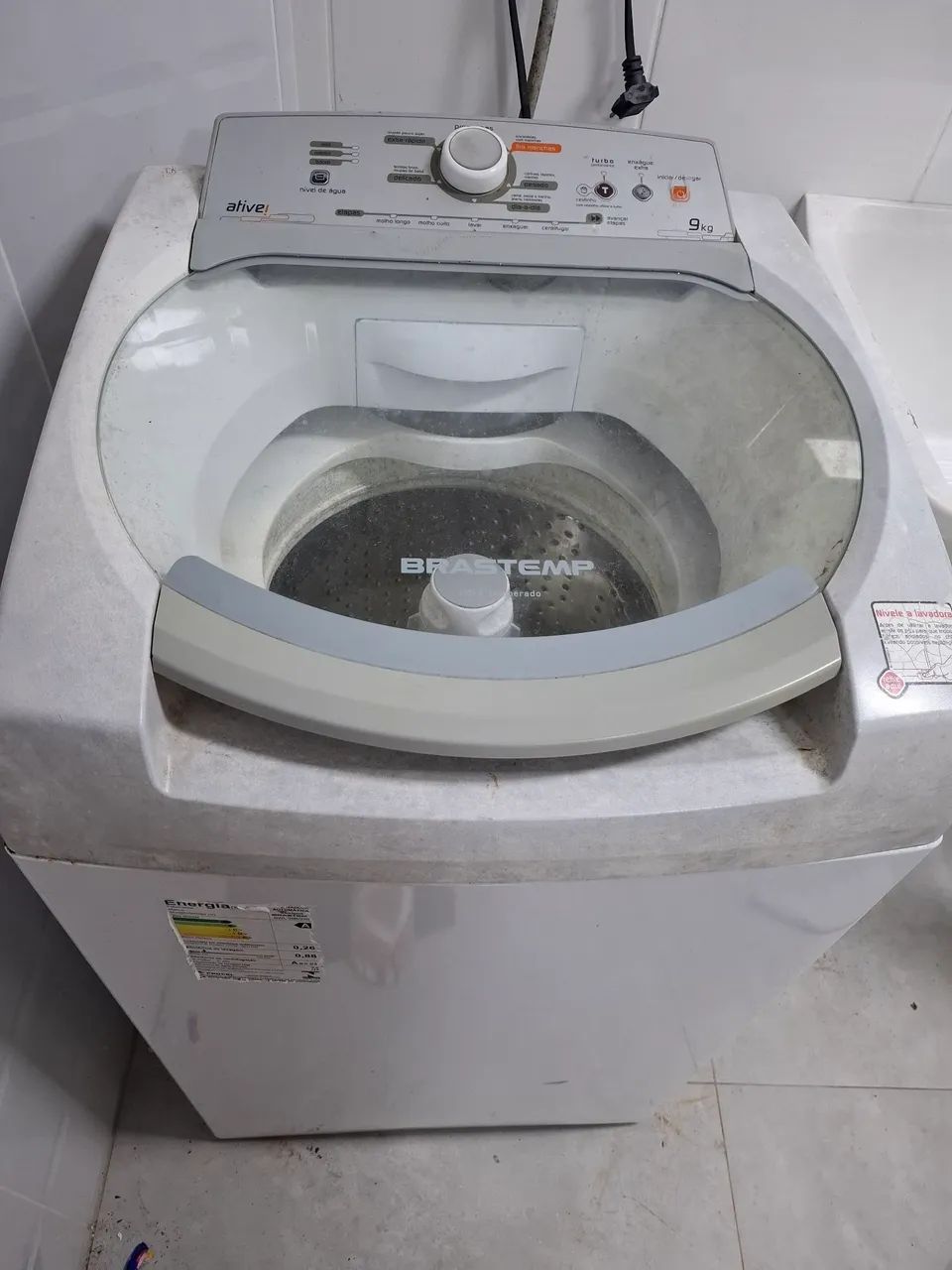 Maquina de lavar com defeito