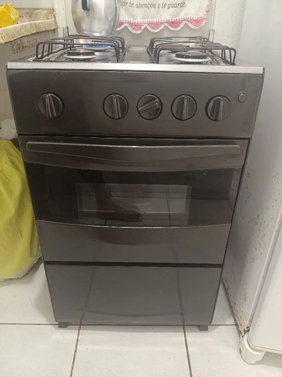 Fogão 4 bocas 