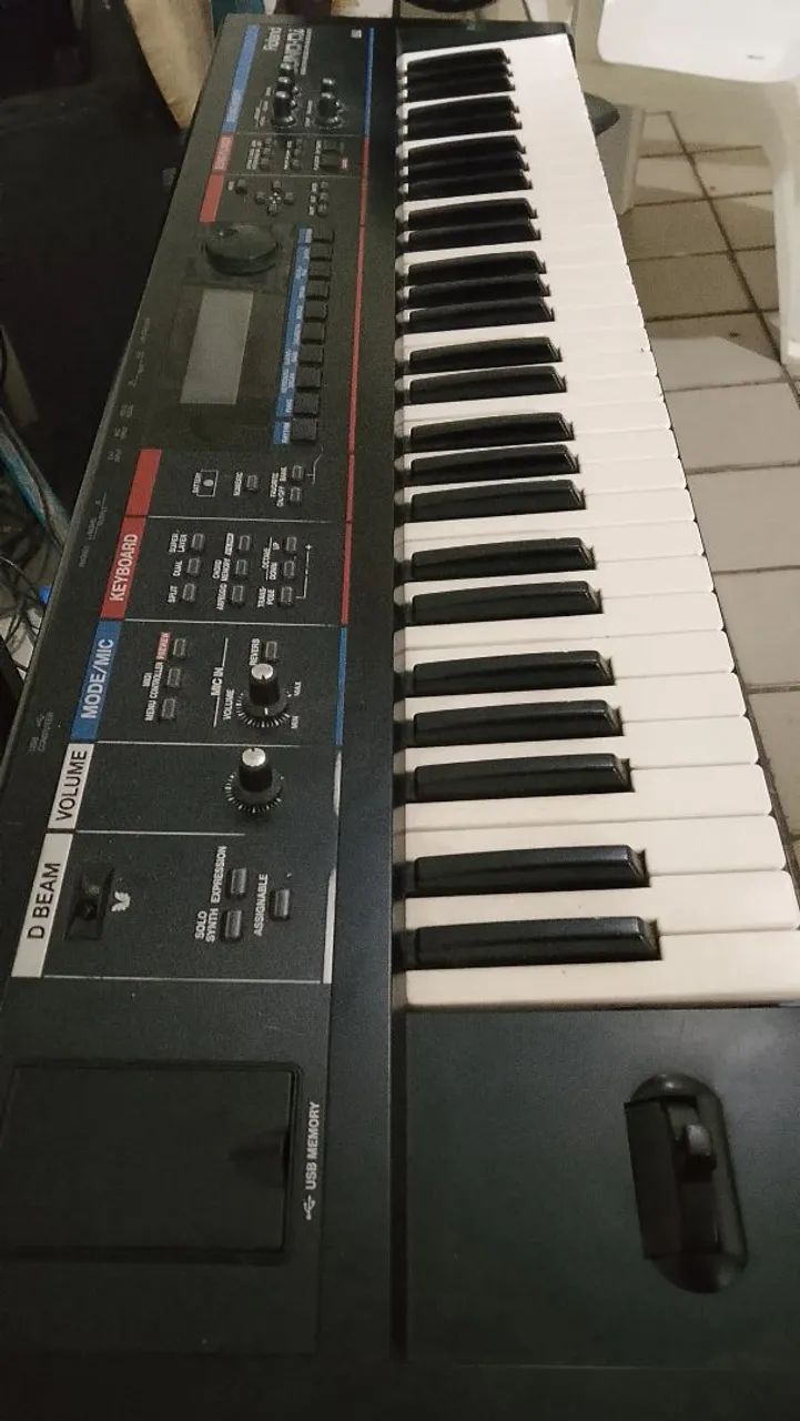 Roland JUNO-Di 