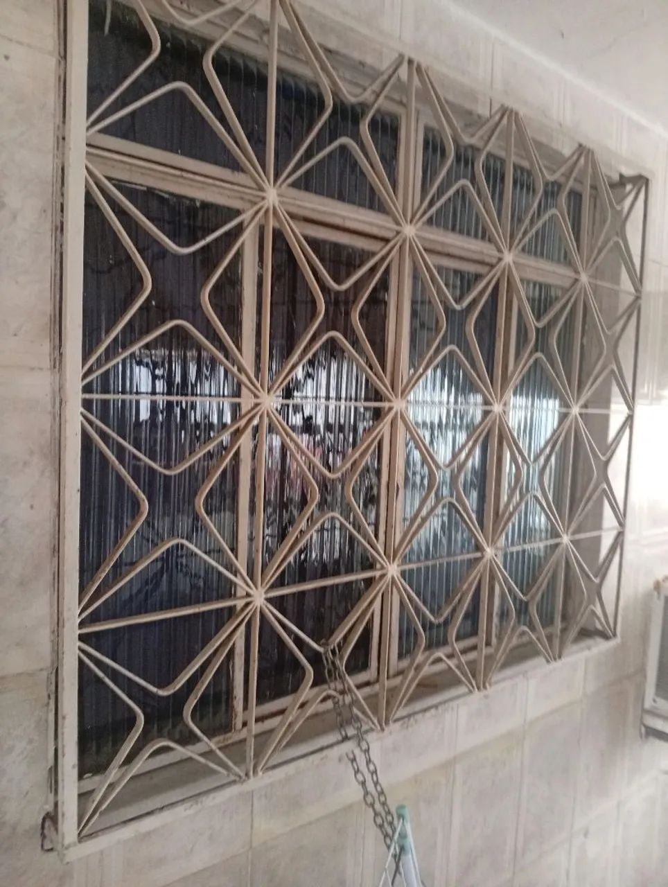 Janela de ferro  - Foto 2