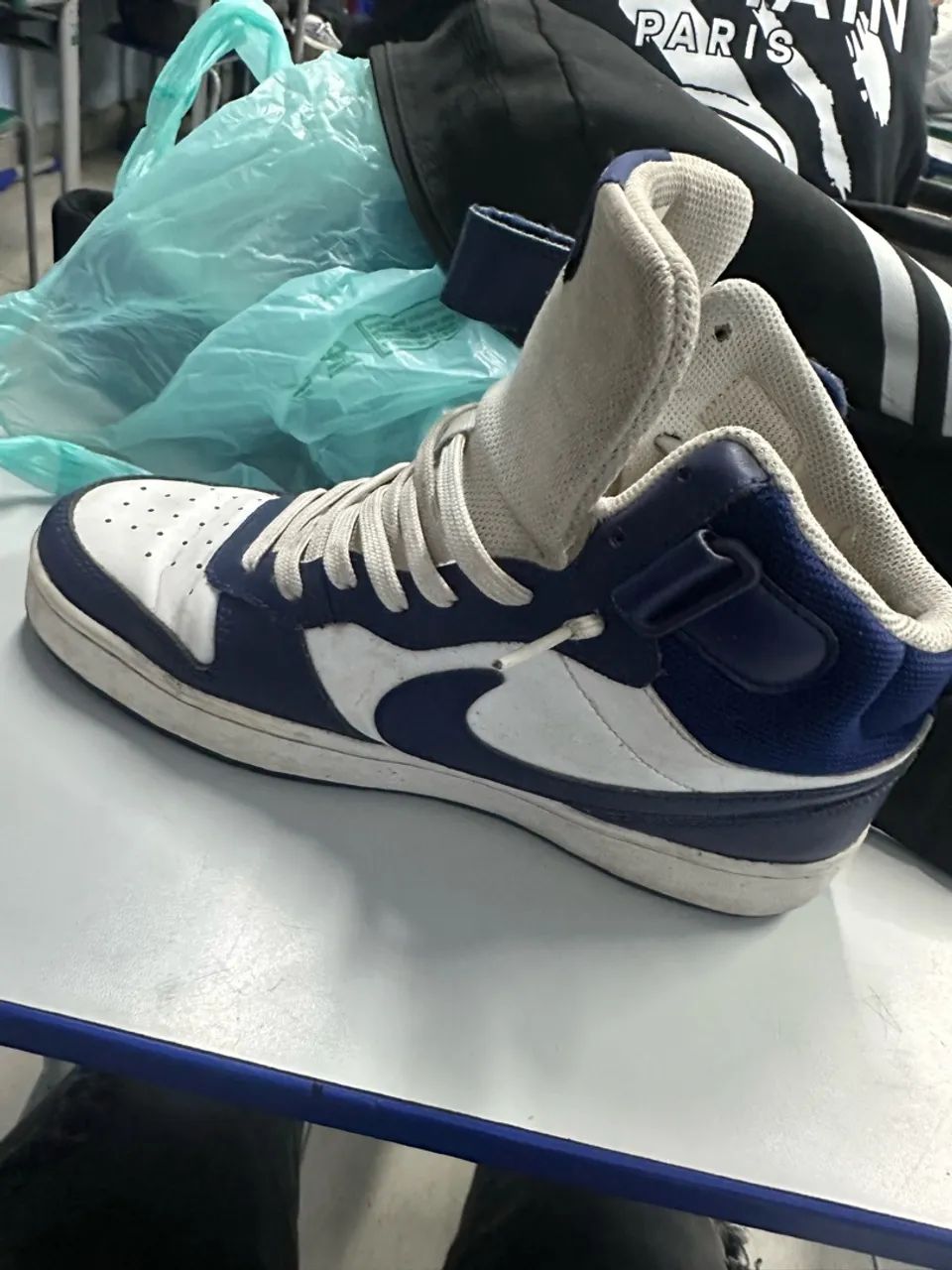 Tênis Nike Court Borough Mid2
