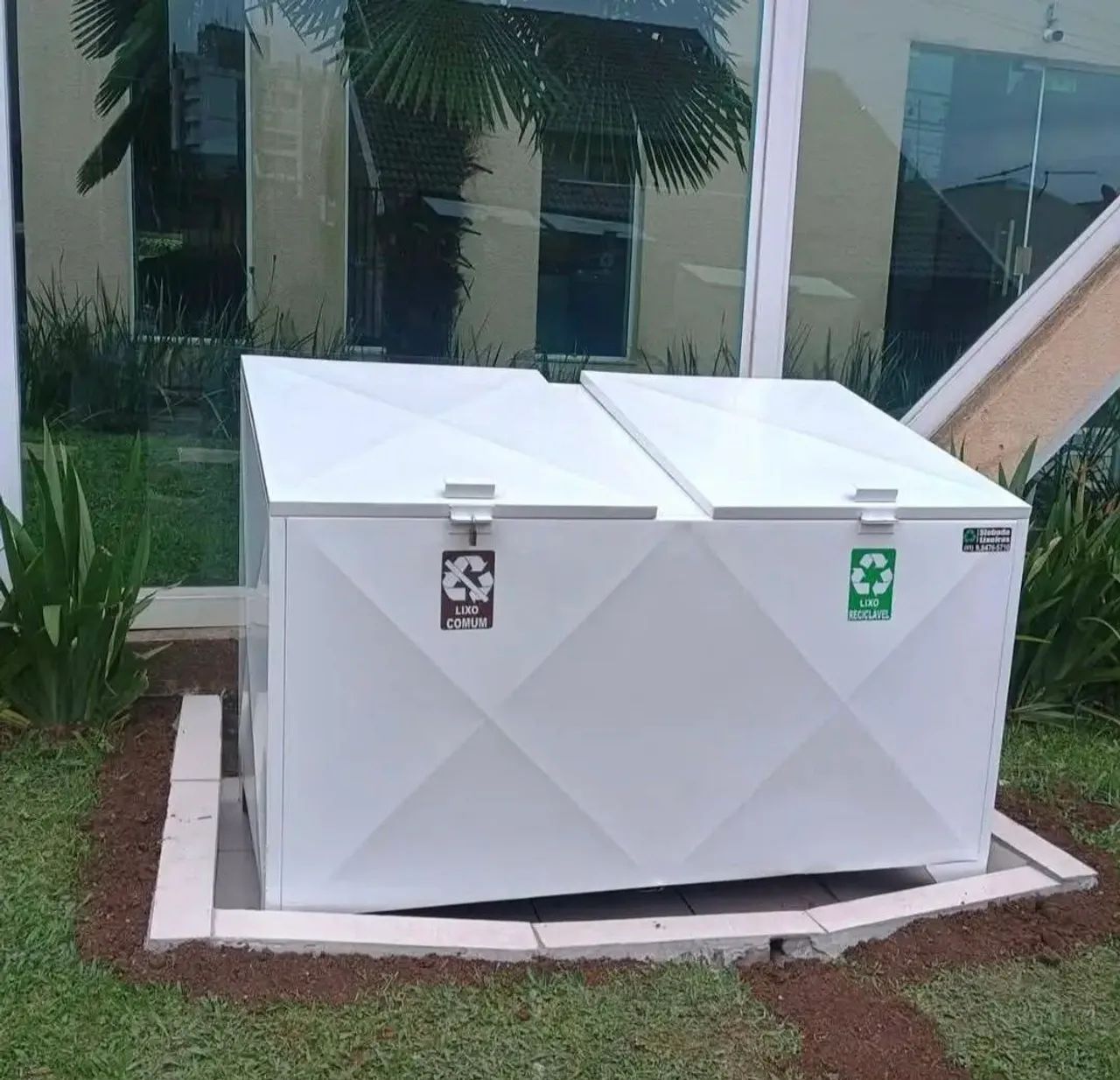 Lixeira para lixo infectante 1500lts grande capacidade  - Foto 2