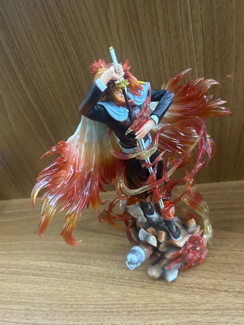 Figure Rengoku 30cm  - Foto 5