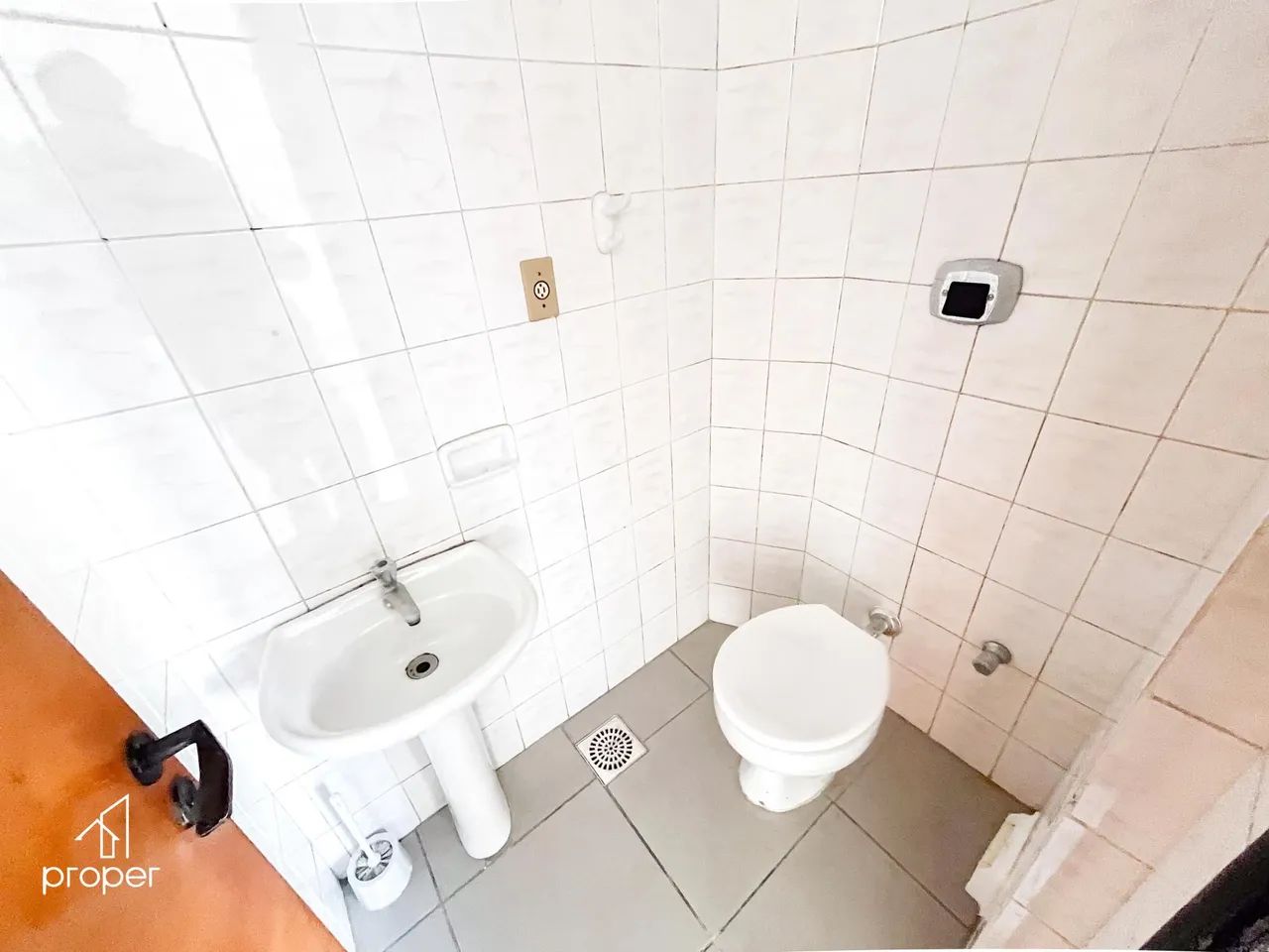 Sala comercial para aluguel no Centro - Pelotas/RS - Foto 3