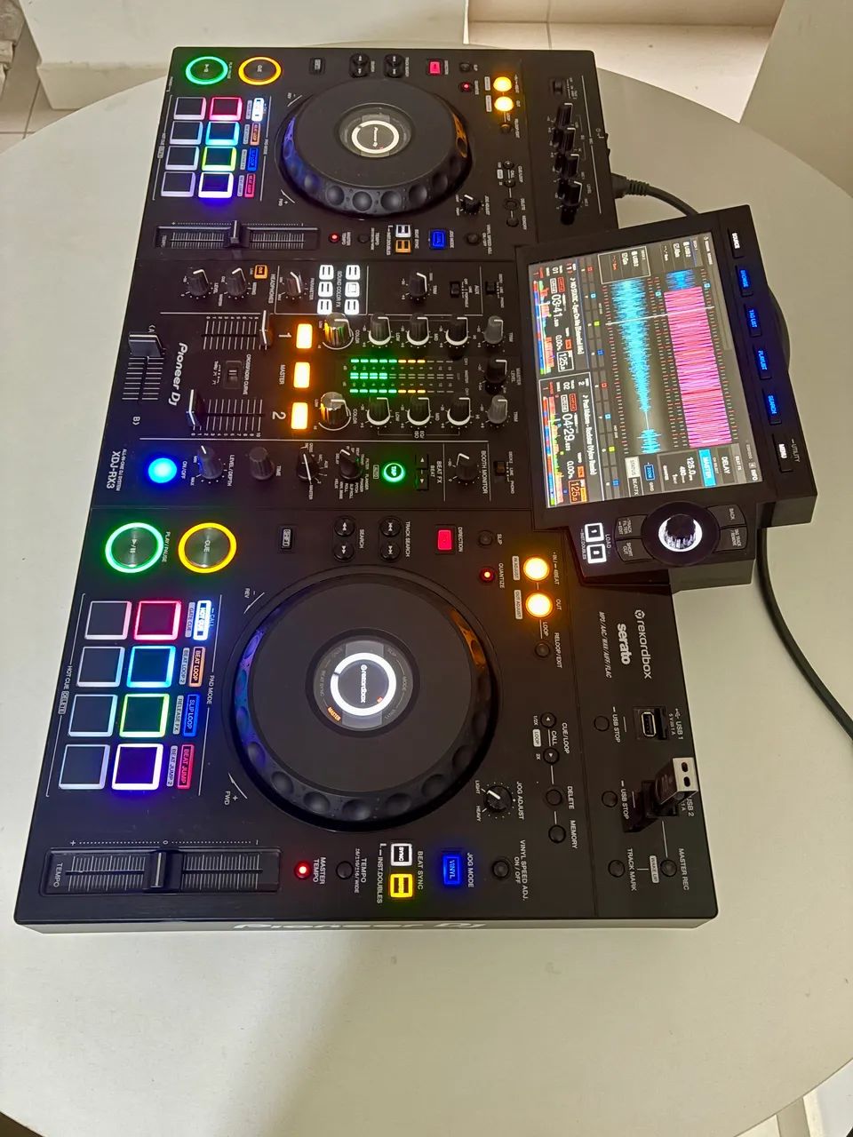 Controladora Pioneer RX3 All-in-one Preta