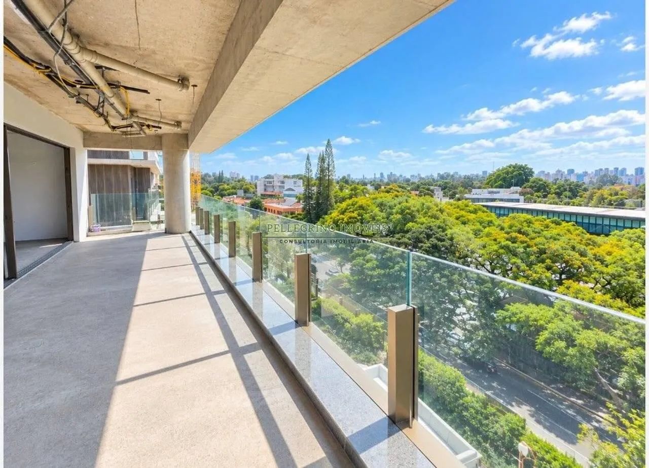 Park Avenue 240m²