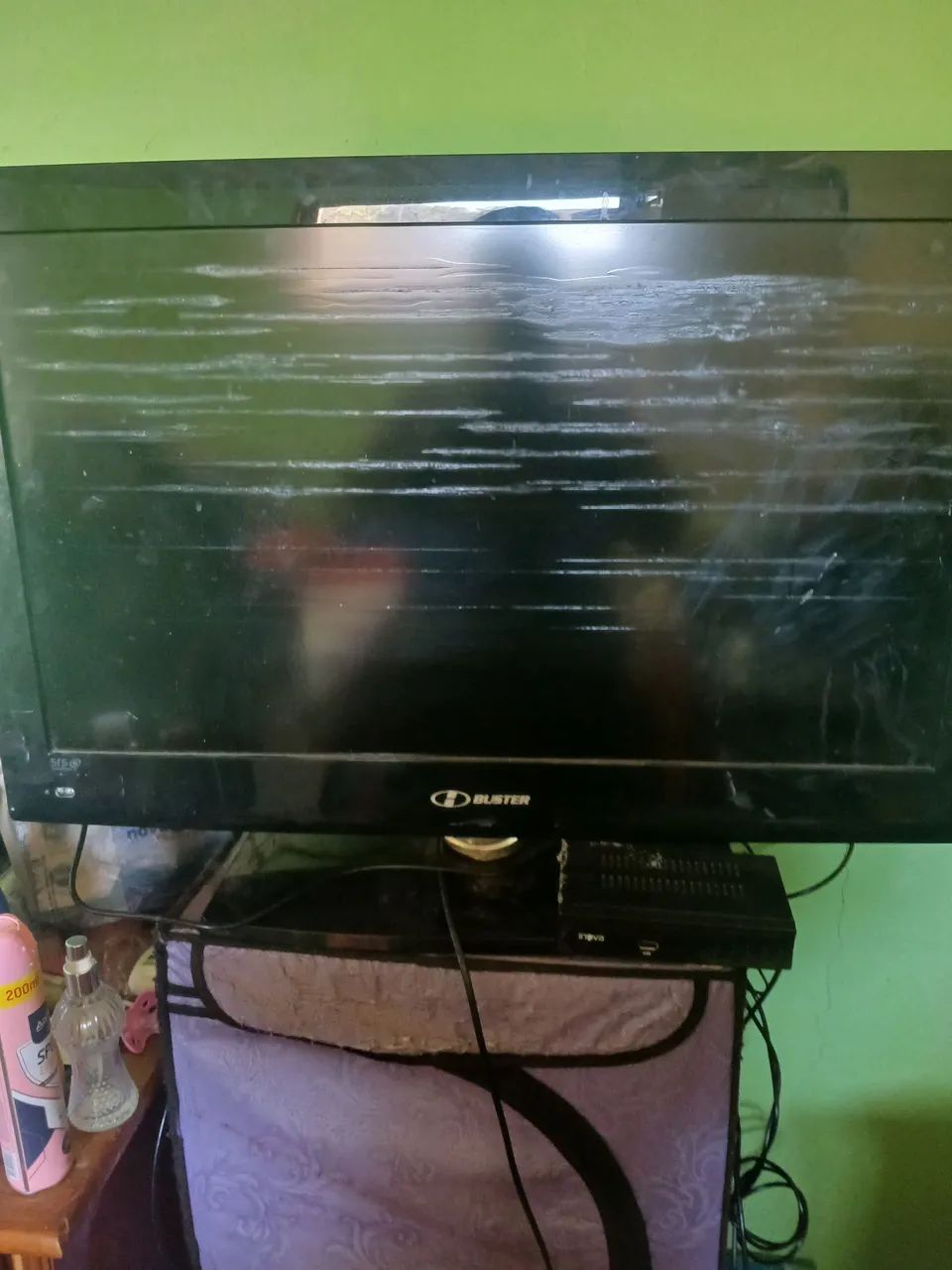 Tv 32 