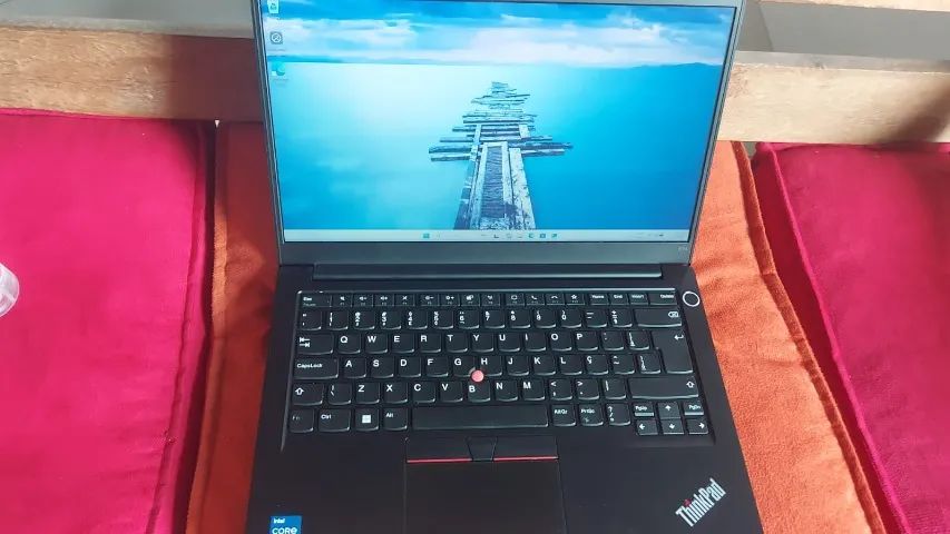 thinkpad E14 11gen  i5 