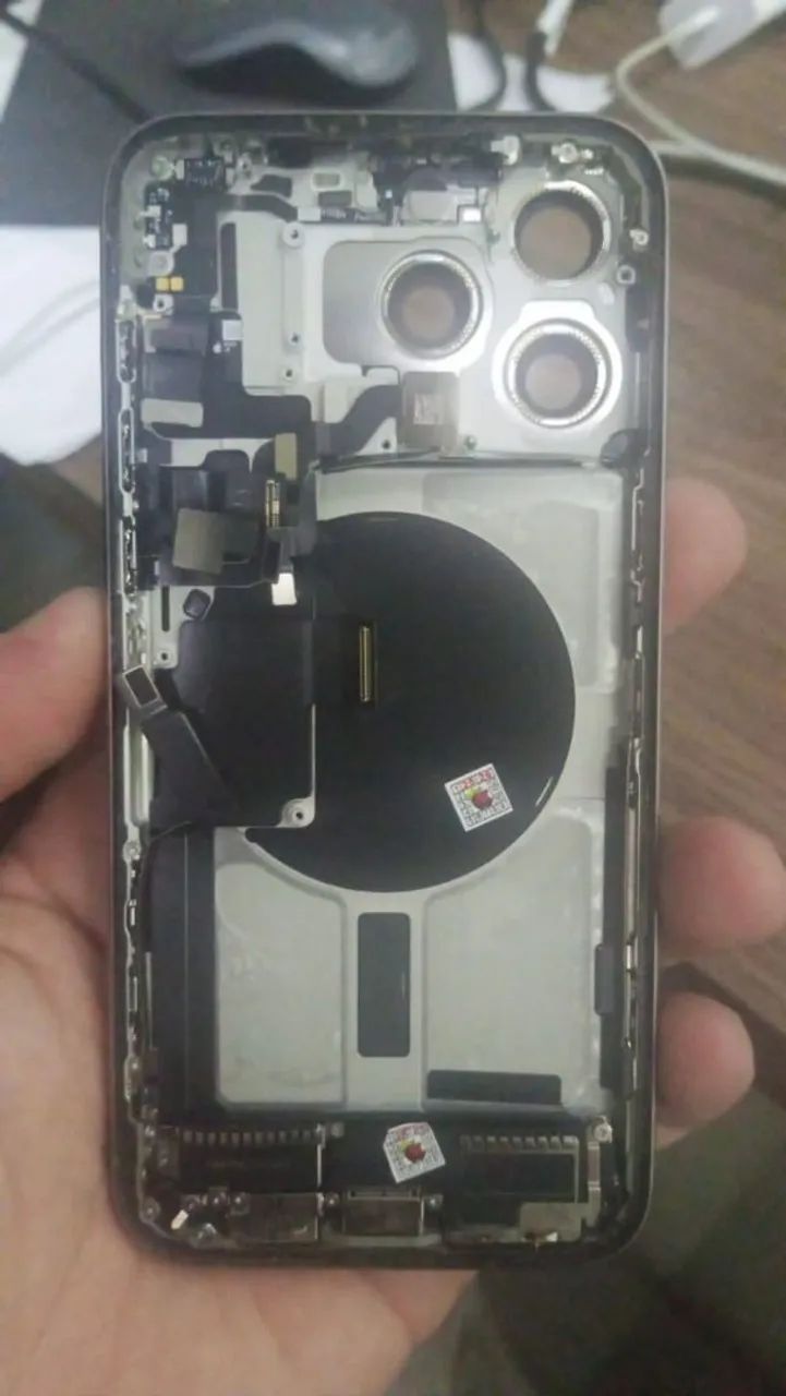 Carcaça Iphone 15 Pro Max - Foto 2
