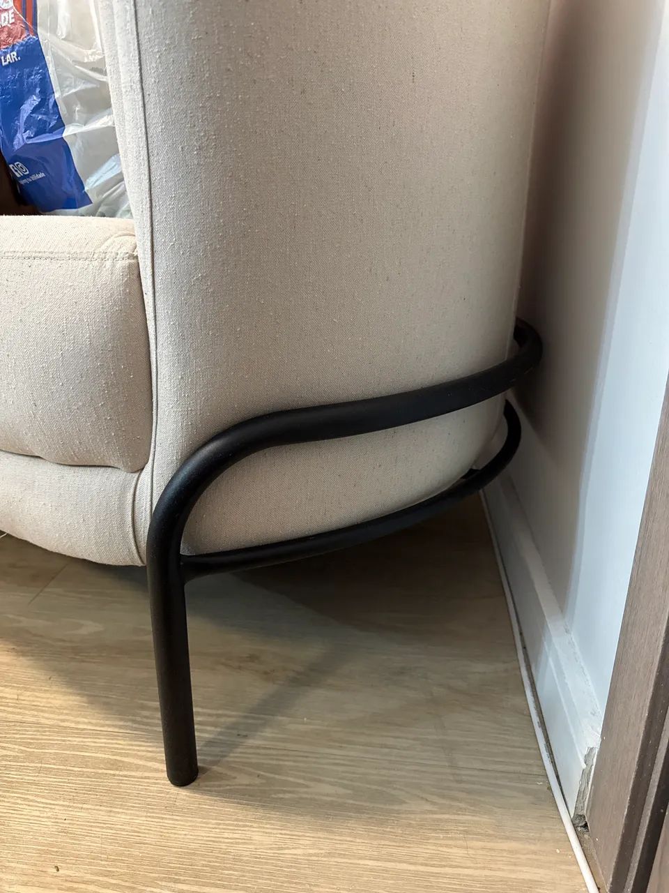 Sofá orgânico recepção  - Foto 4