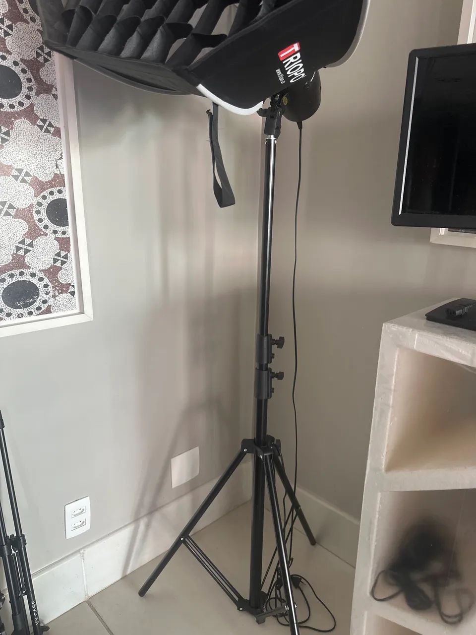 Tripé de flash  - Foto 2