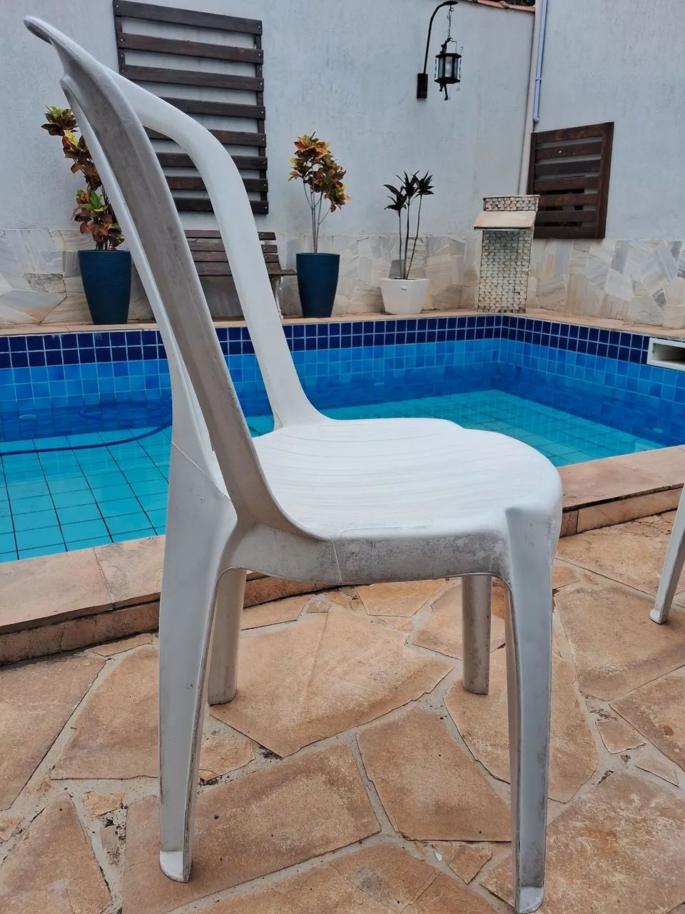 Cadeira de plástico  - Foto 3