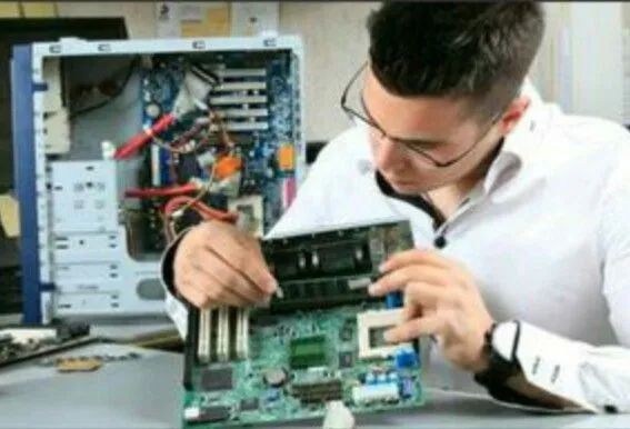 Manutenção de Karaokê, Jukebox, Fliperama, Computador e Celular