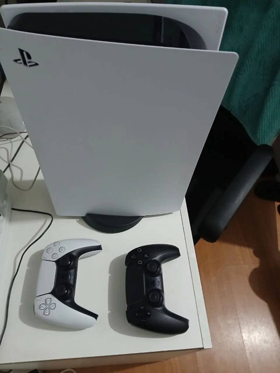 Playstation 5. com 1 controle o outro dou de brinde - Foto 5