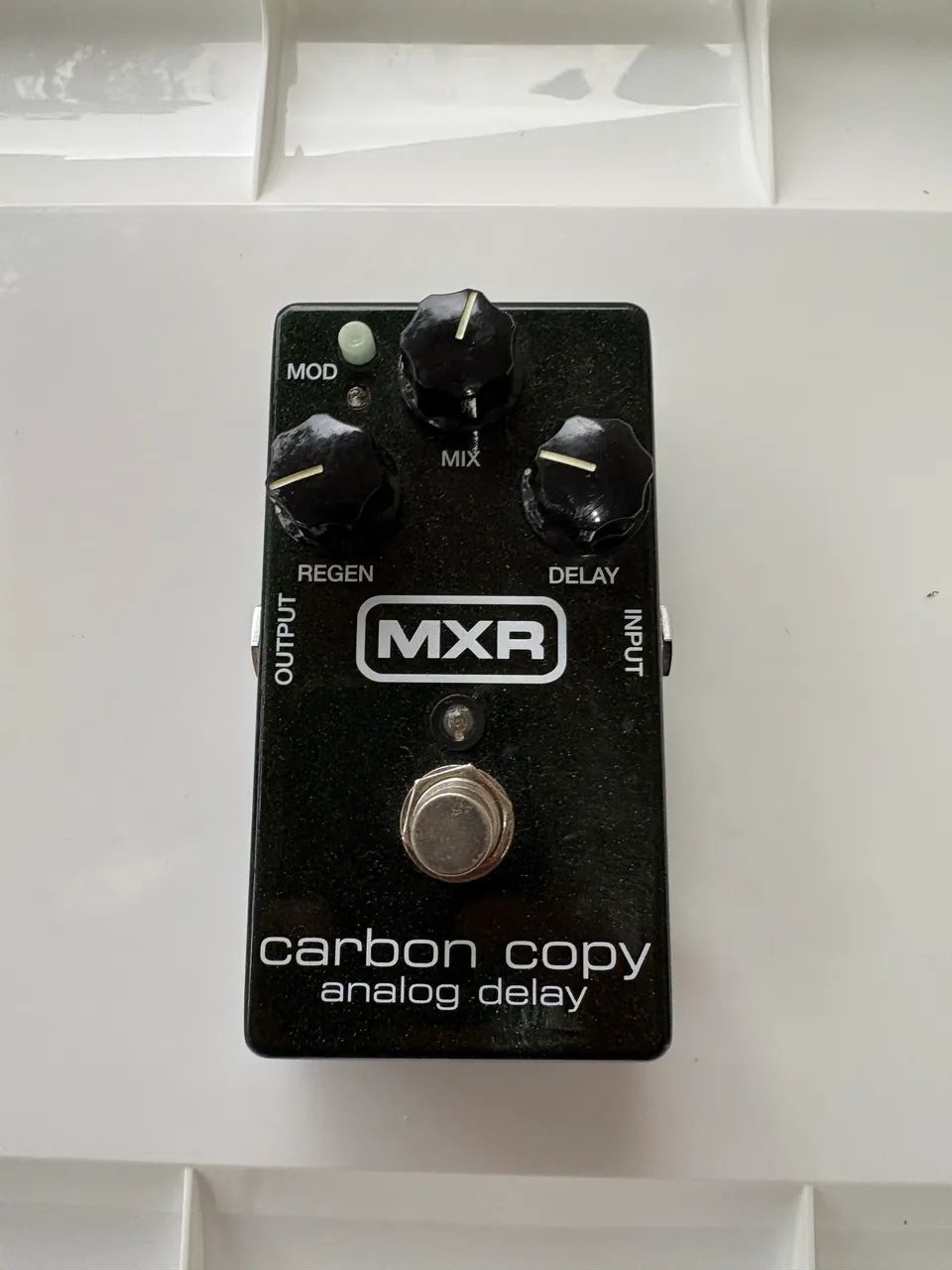 Pedal MXR Carbon Copy analog delay
