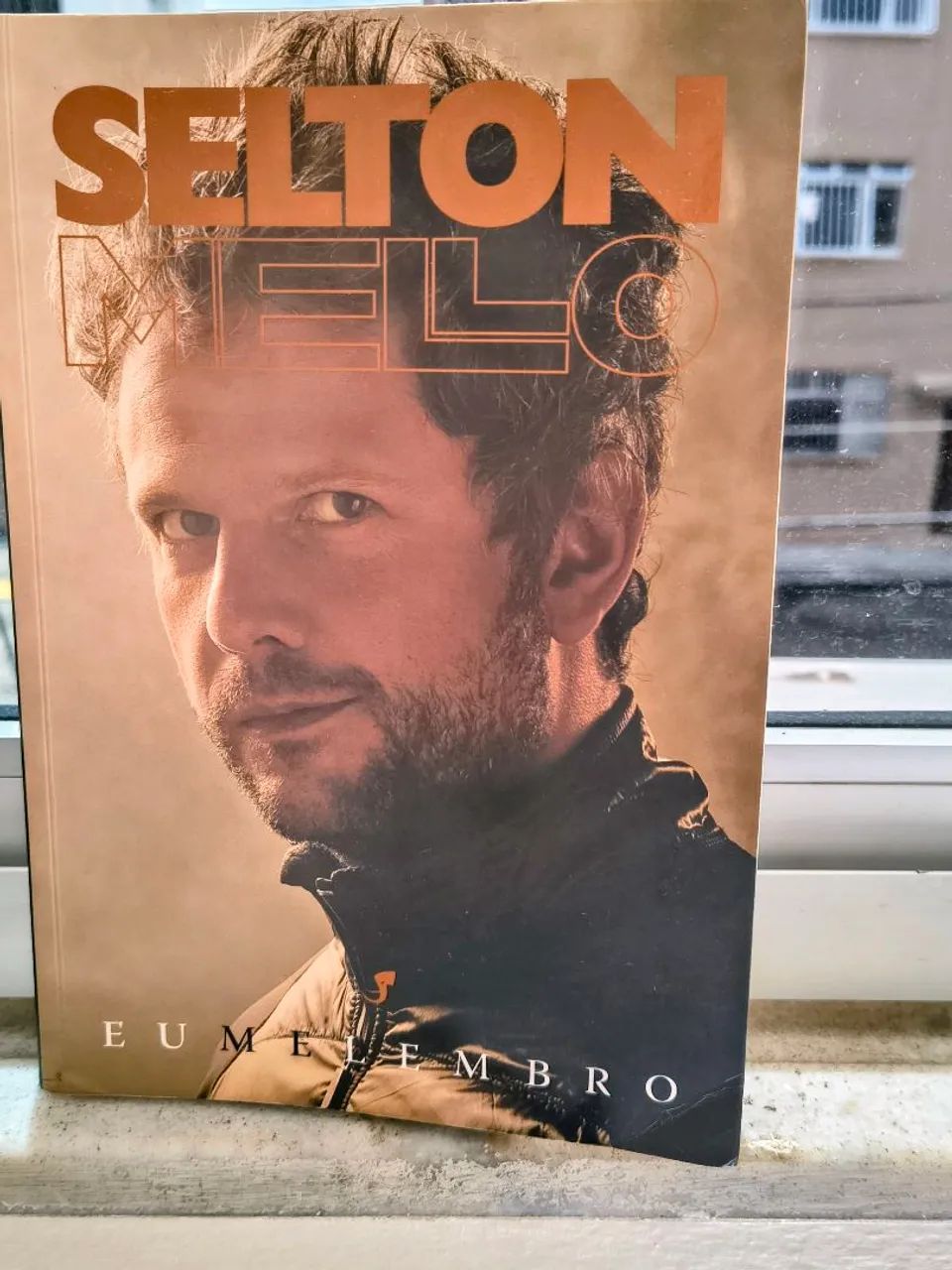 Livro AINDA LEMBRO. SELTON MELLO 