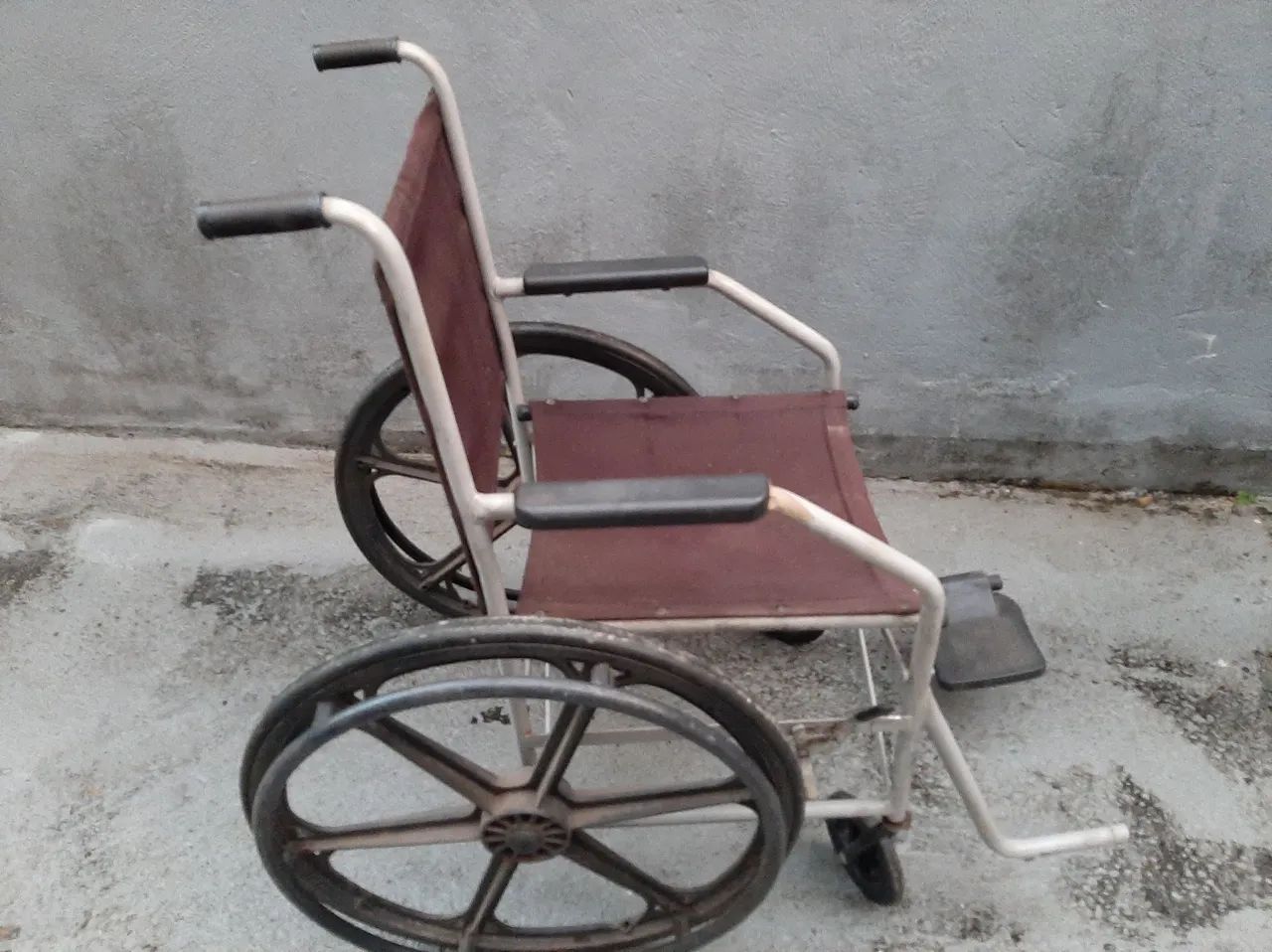 Cadeira de rodas - Foto 3