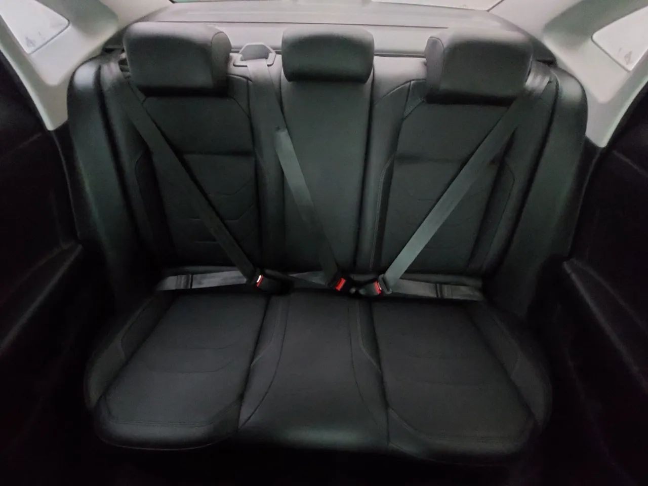 Volkswagen Virtus TSI 1.0 Flex 12V 4p Aut., foto 18 de 18