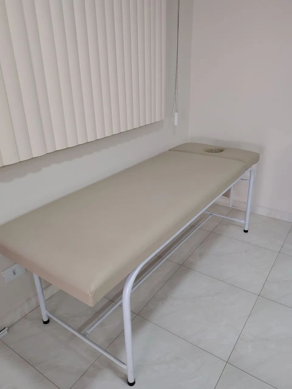 Vende-se Maca para massagem 