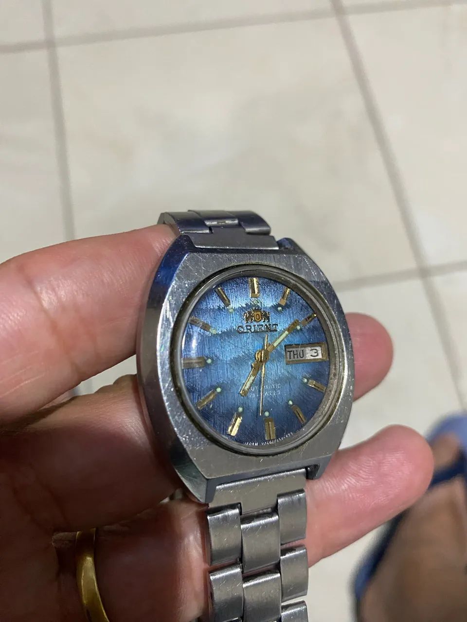 Relógio ORIENTE fundo azul automático  - Foto 2