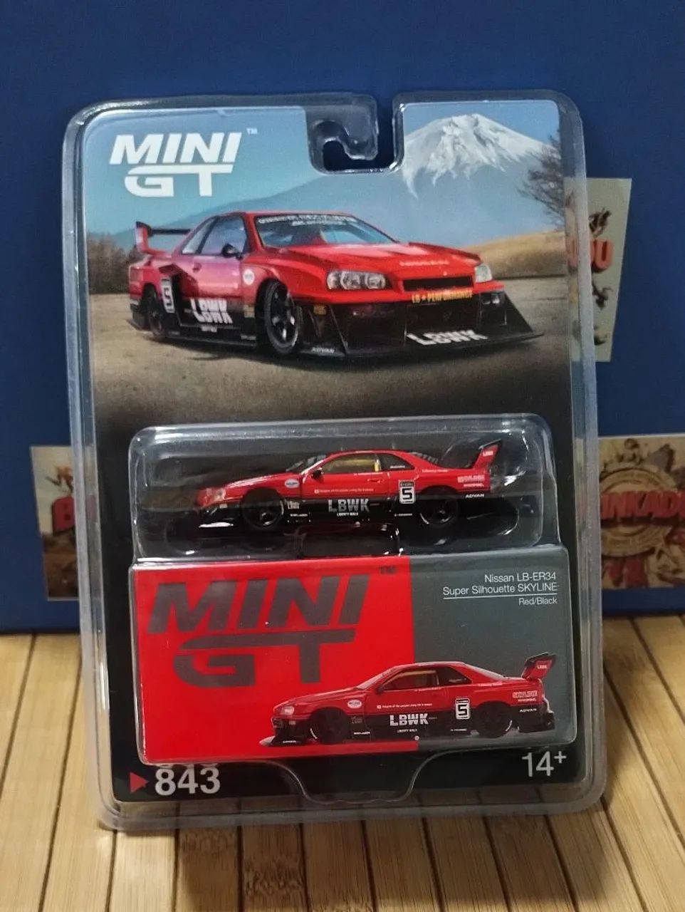Mini GT - Skyline