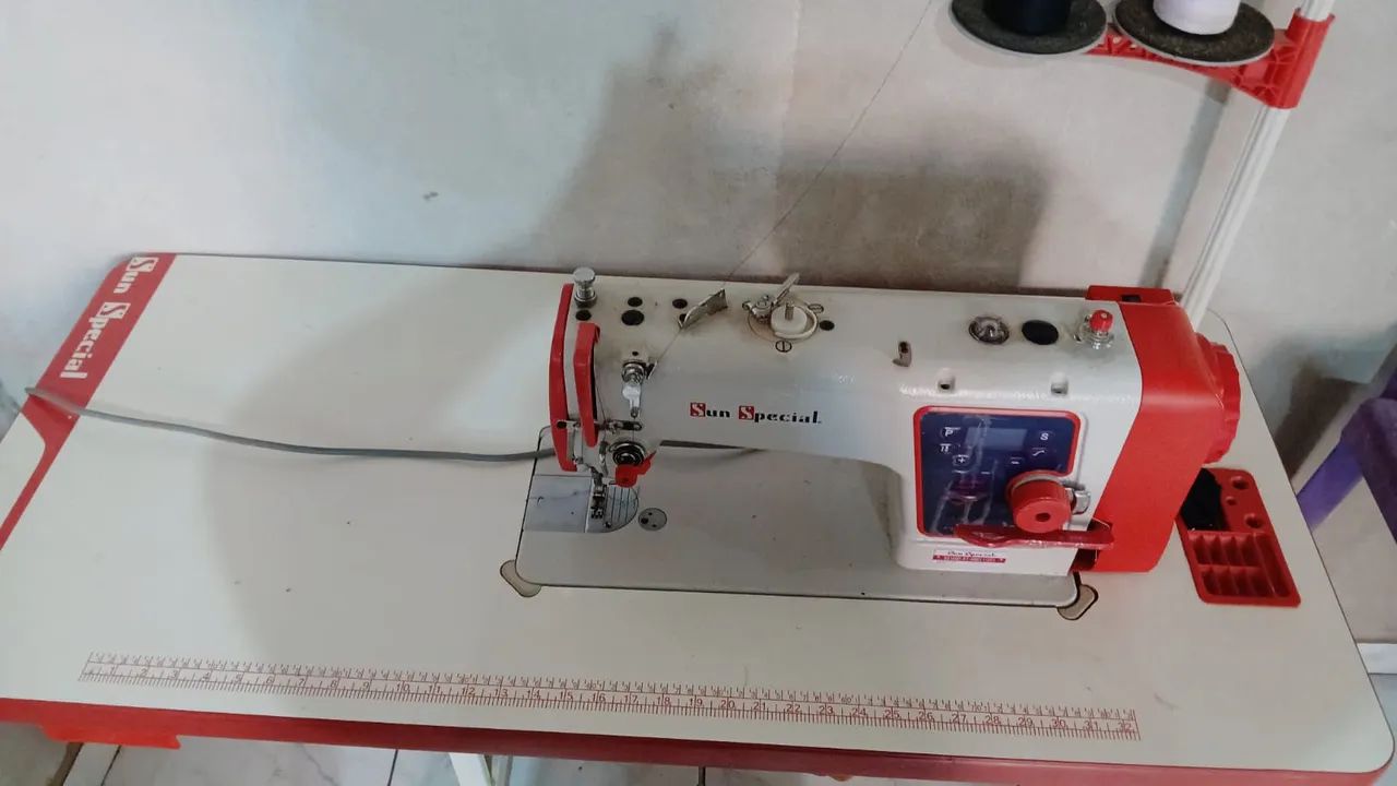 Maquina reta - Foto 2