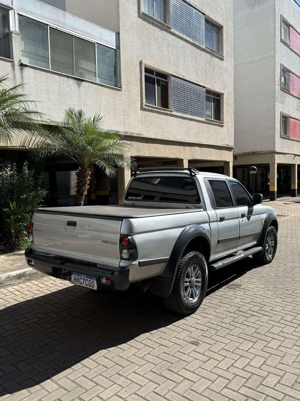Mitsubishi L200 L200 OUTDOOR HPE 2.5 4x4 CD T.Dies. Mec. 2008