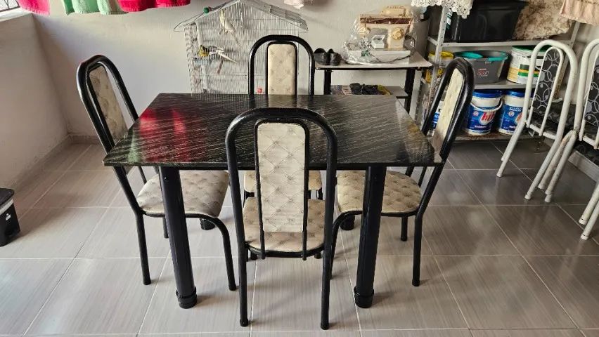 Conjunto mesa com 4 cadeiras - Foto 3