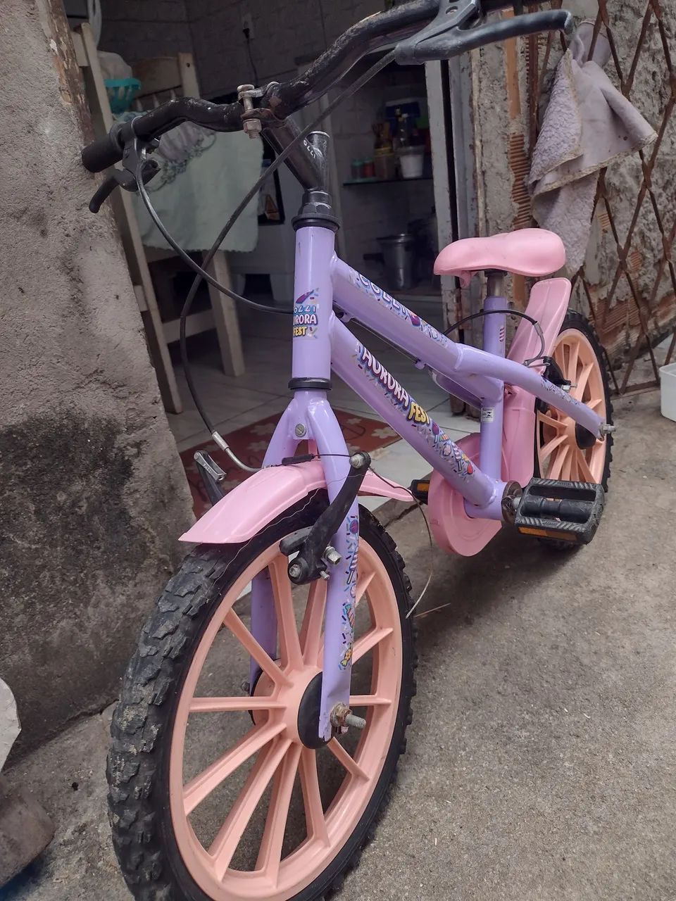 Bicicleta infantil para menina. - Foto 2
