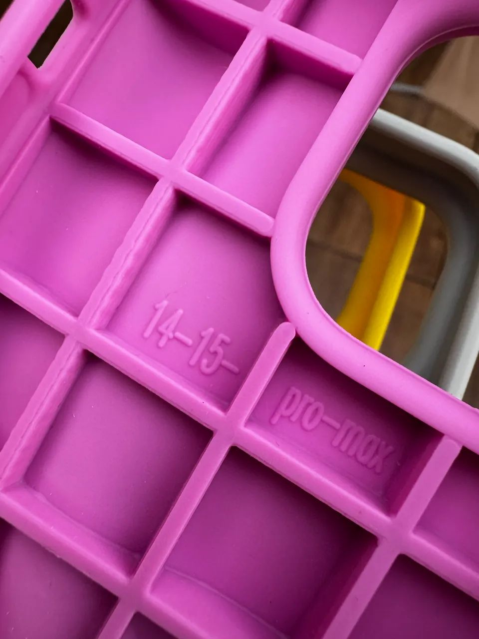 Case iPhone 15 pro max Rhode pink - Foto 5